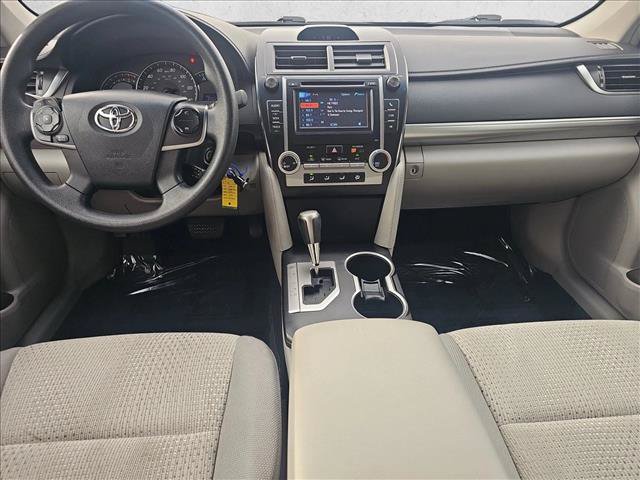 Used 2012 Toyota Camry LE FWD image 18