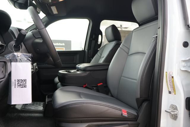 New 2026 RAM 5500 Tradesman w/ Chrome Appearance Group AWD/4WD image 8