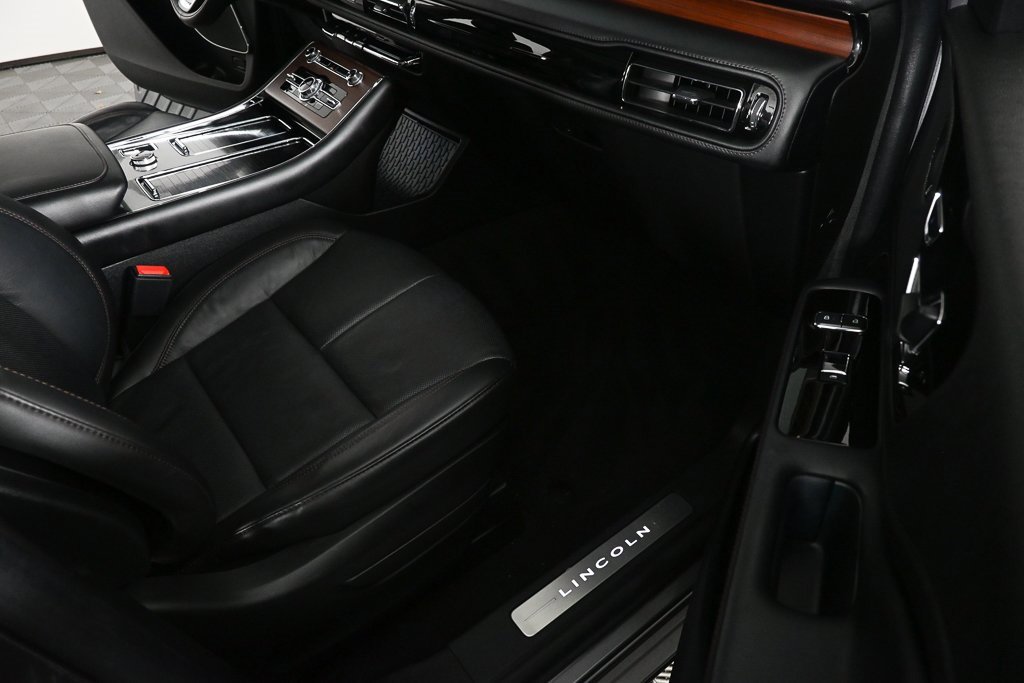 Used 2023 Lincoln Aviator Reserve w/ Elements Package Plus image 24