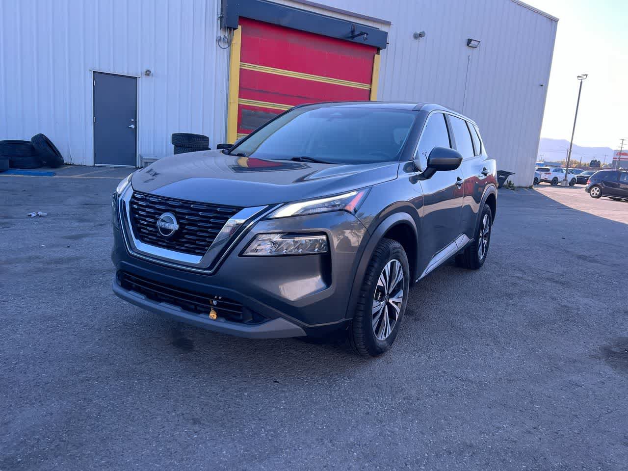 Used 2023 Nissan Rogue SV