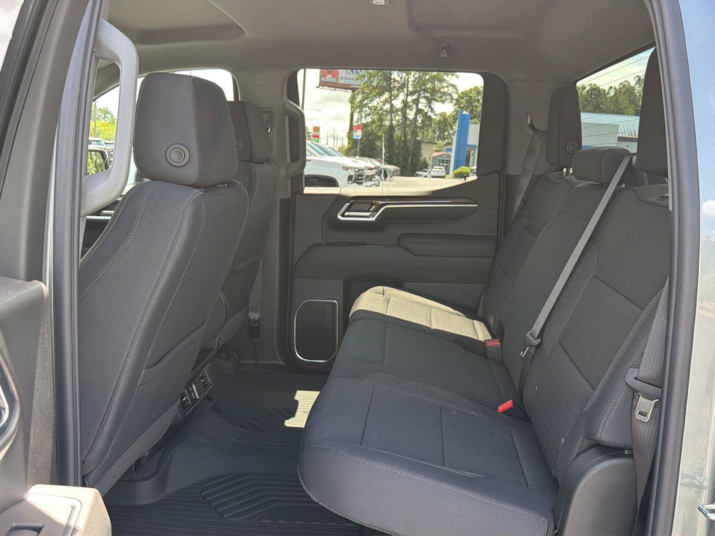 New 2026 Chevrolet Silverado 1500 LT AWD/4WD image 12