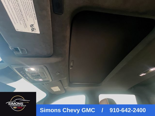 Used 2024 GMC Sierra 3500 Denali Ultimate AWD/4WD image 17