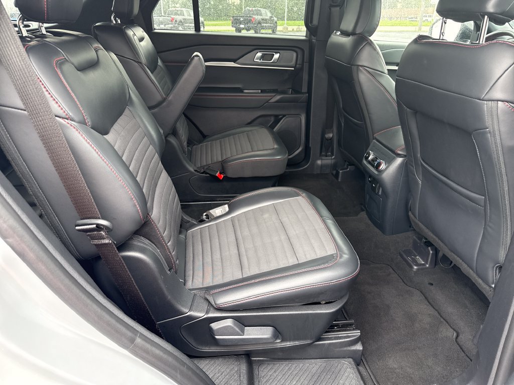 Used 2026 Ford Explorer ST-Line AWD/4WD image 22