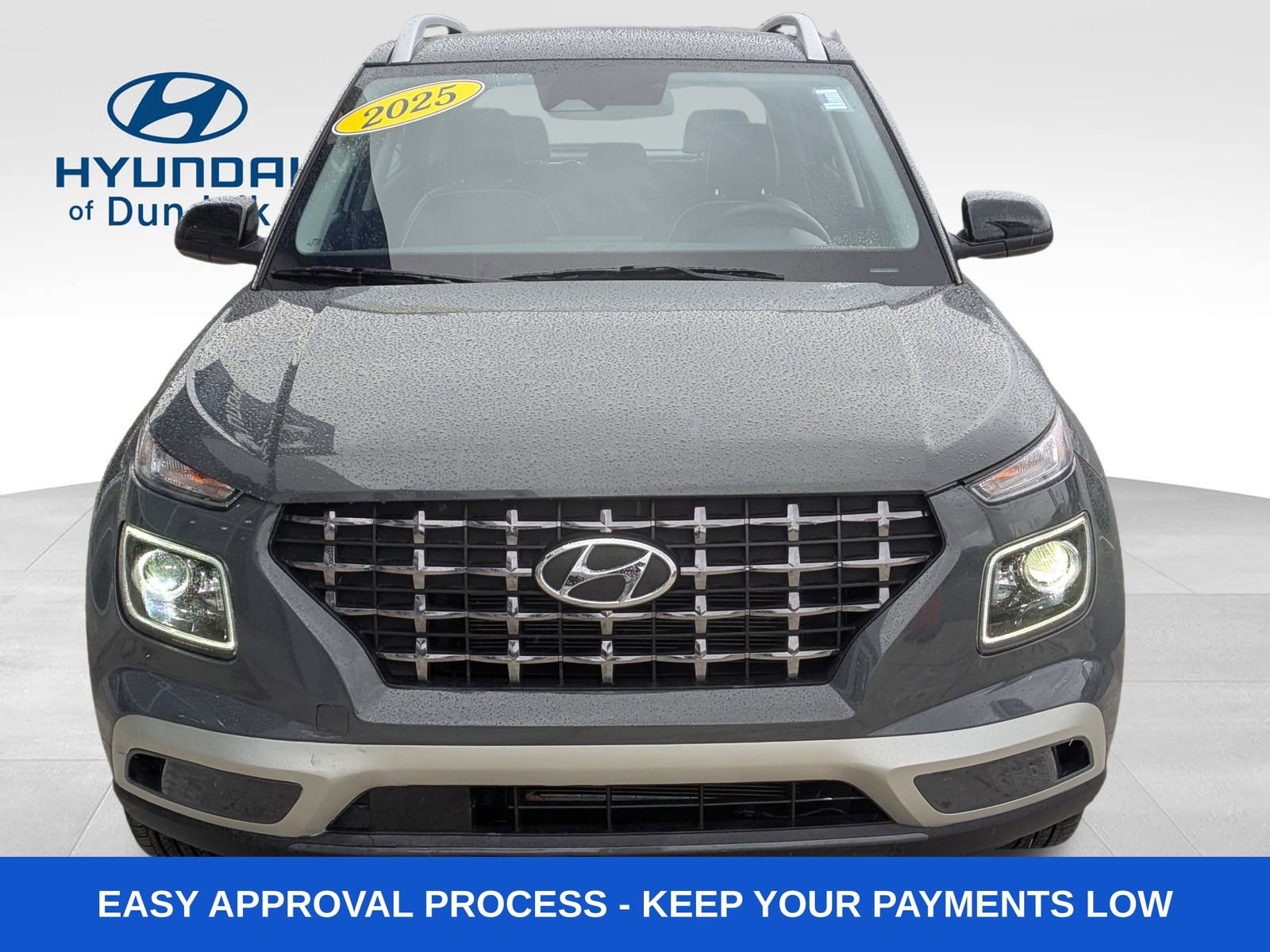 Used 2025 Hyundai Venue Limited image 3