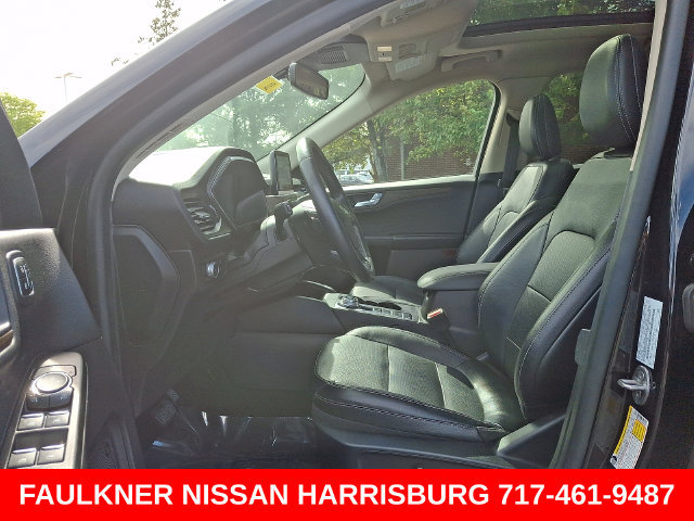 Used 2020 Ford Escape Titanium AWD/4WD image 13
