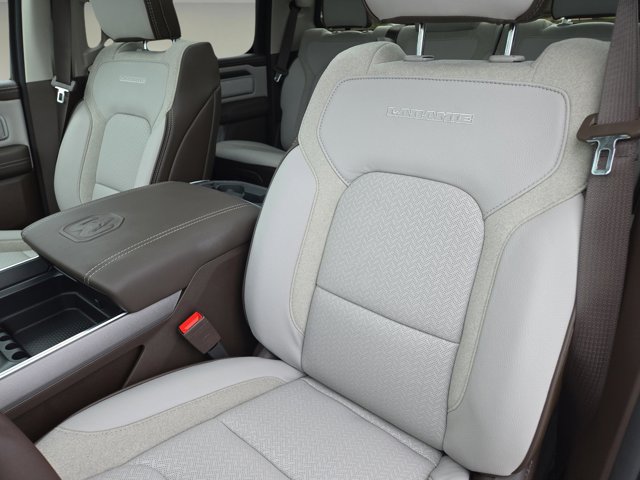 New 2026 RAM 1500 Laramie AWD/4WD image 35