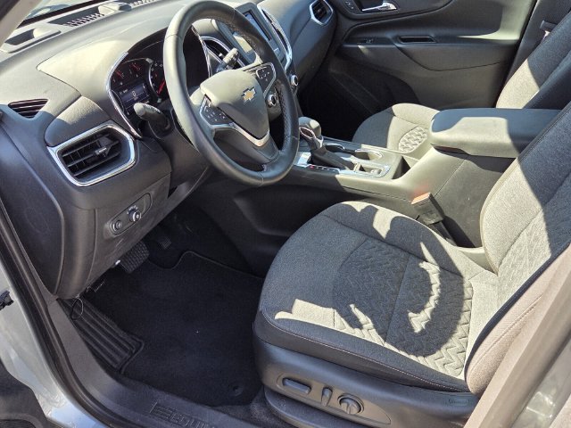 Used 2023 Chevrolet Equinox LT FWD image 9