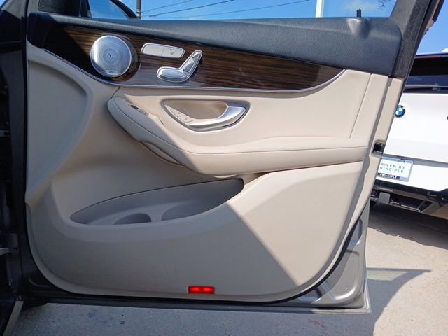 Used 2020 Mercedes-Benz GLC 300 GLC 300 image 16