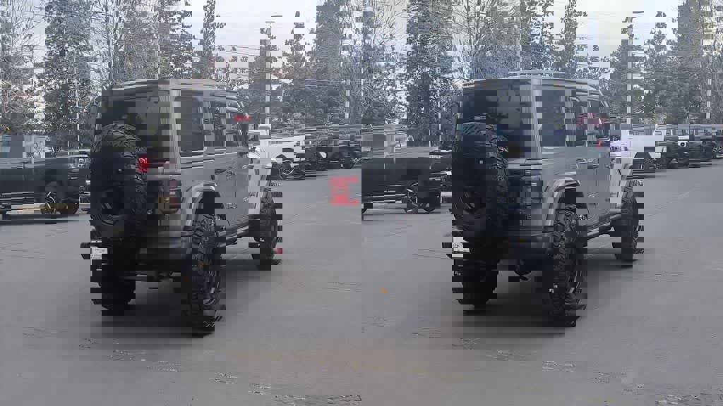 Used 2022 Jeep Wrangler Unlimited Rubicon w/ Xtreme Recon 35" Tire Package image 8