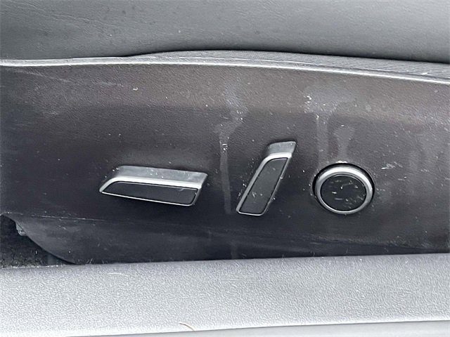 Used 2022 Tesla Model 3 Long Range image 17