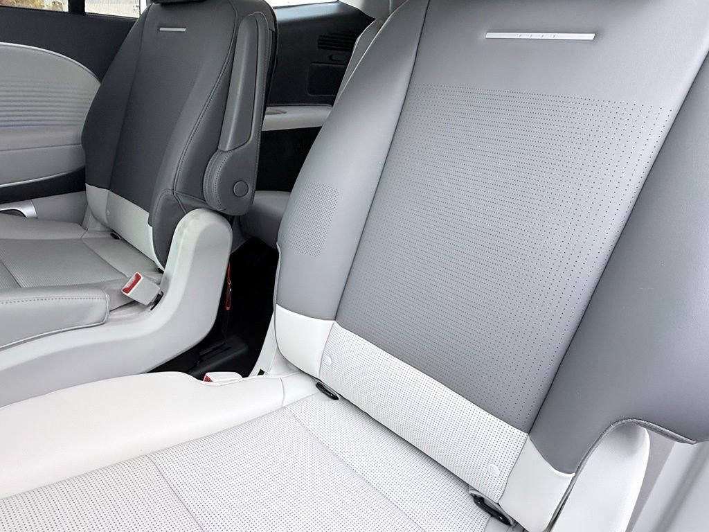New 2026 Hyundai Ioniq 9 Limited image 27