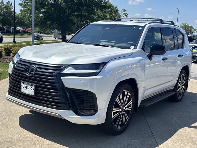 Used 2026 Lexus LX 700h Luxury w/ Appearance Package AWD/4WD image 12