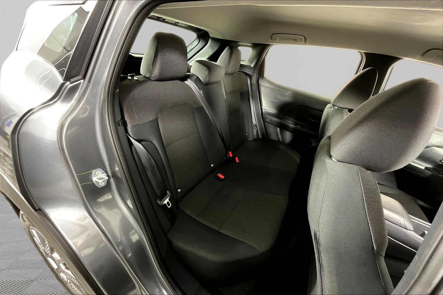 Certified 2025 Nissan Kicks S image 25