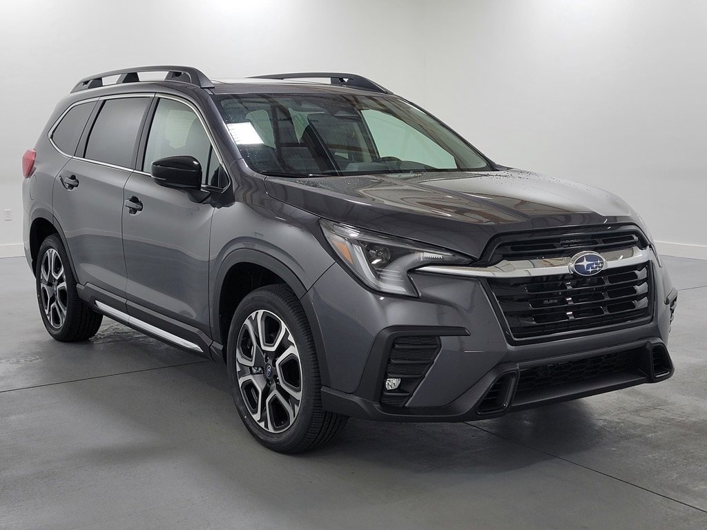 New 2026 Subaru Ascent Limited image 2