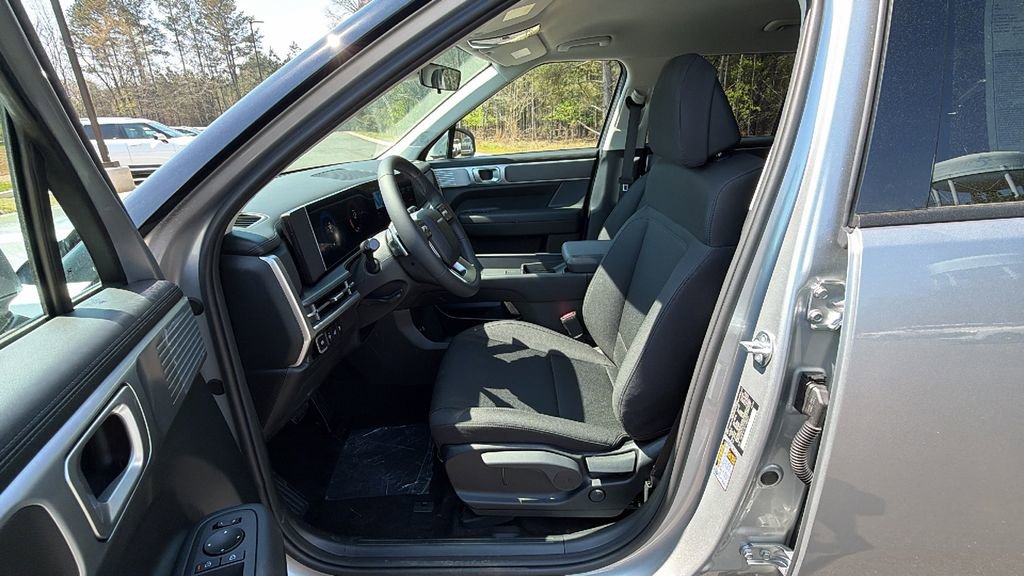 New 2026 Hyundai Santa Fe SE image 9