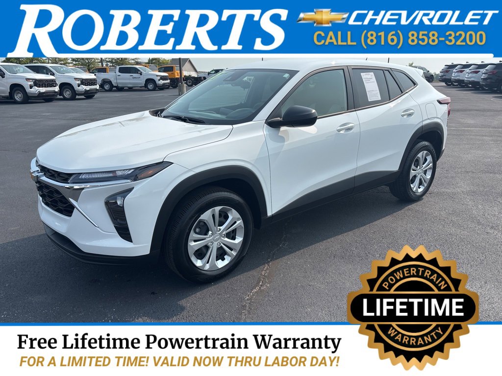 Used 2025 Chevrolet Trax LS