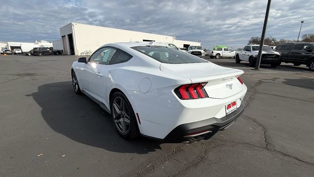 New 2026 Ford Mustang Coupe image 6