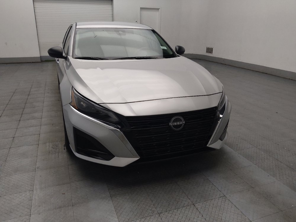 Used 2024 Nissan Altima 2.5 S FWD image 14