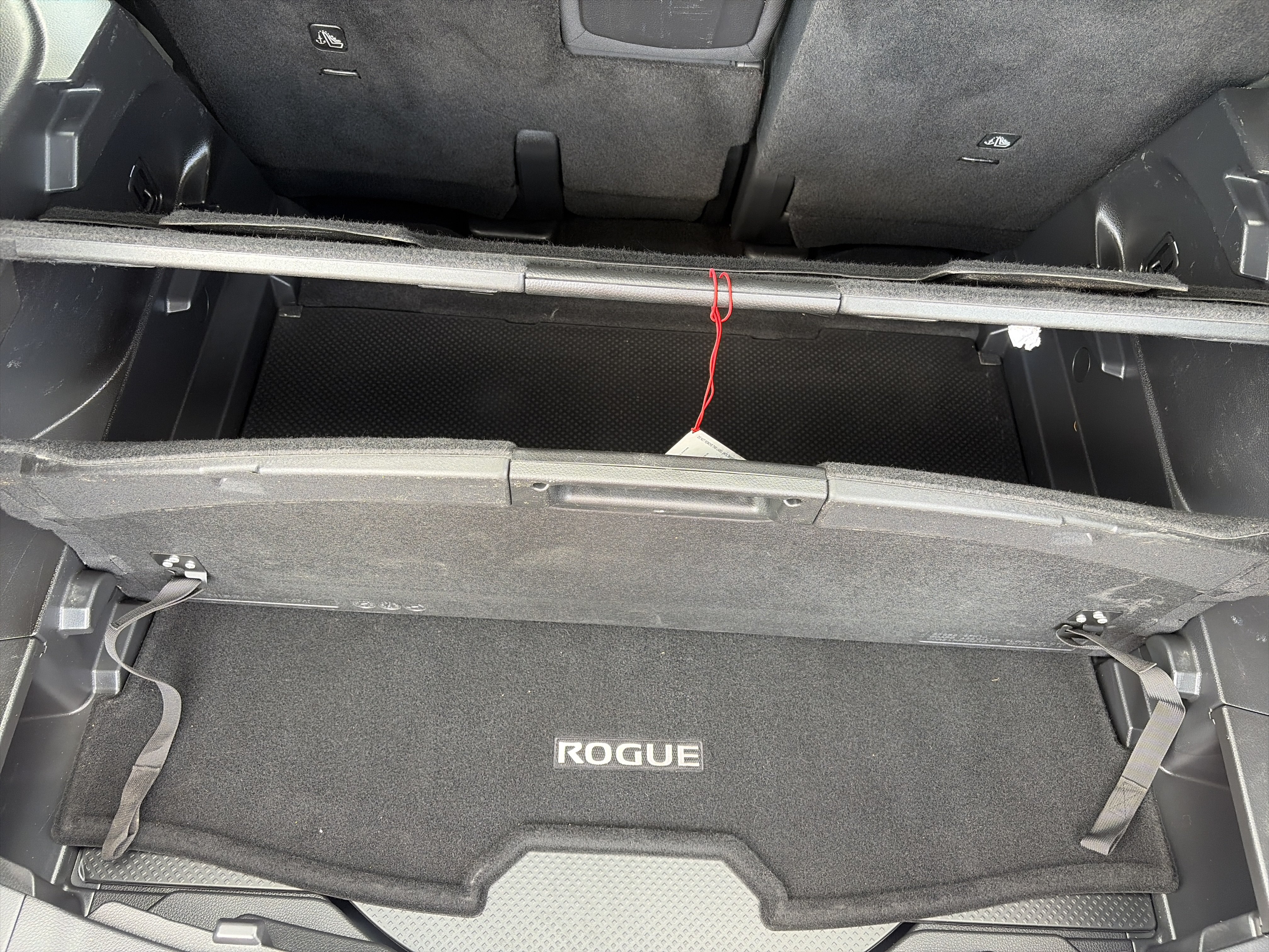 Used 2017 Nissan Rogue S AWD/4WD image 26