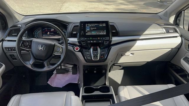 Certified 2022 Honda Odyssey Touring image 12