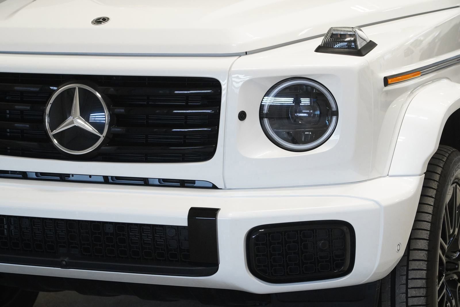 Used 2025 Mercedes-Benz G 580 w/ EQ Technology image 7