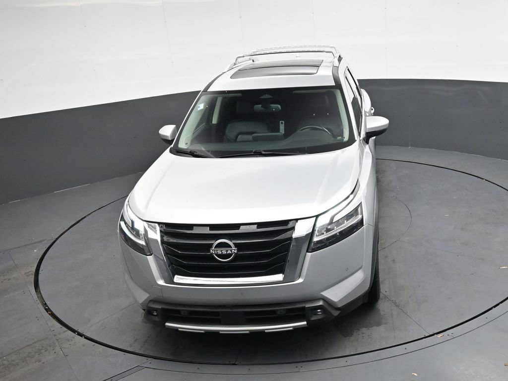 Used 2022 Nissan Pathfinder SL w/ SL Premium Package image 38