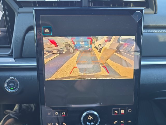 New 2027 GMC Terrain Elevation w/ Elevation Premium Package AWD/4WD image 16