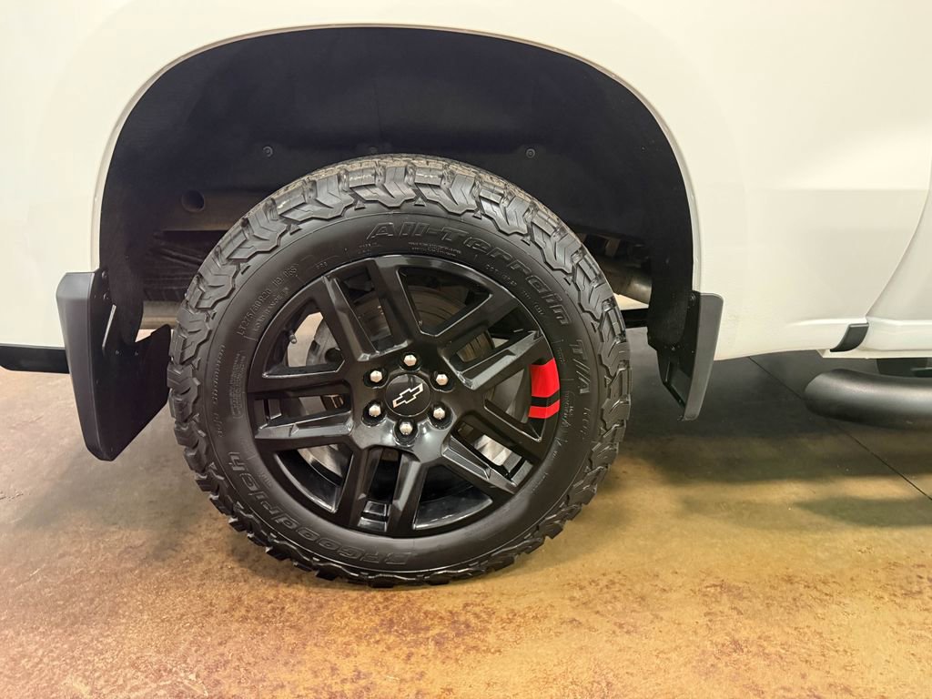 Used 2024 Chevrolet Silverado 1500 RST w/ Redline Edition AWD/4WD image 90