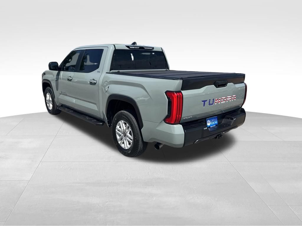 Used 2025 Toyota Tundra SR5 w/ SR5 Premium Package AWD/4WD image 4