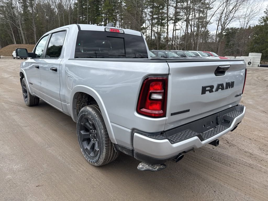 New 2026 RAM 1500 4x4 Crew Cab image 3
