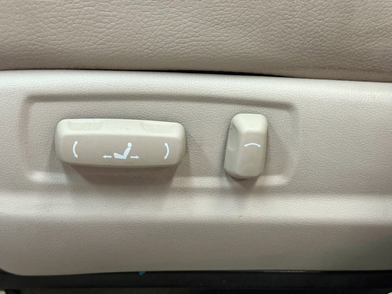 Used 2008 Hyundai Sonata Limited image 25