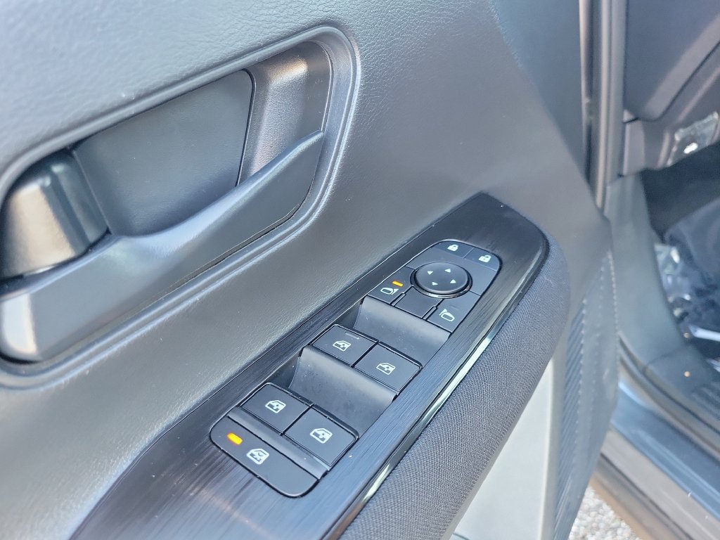 Used 2026 Nissan Kicks S FWD image 13