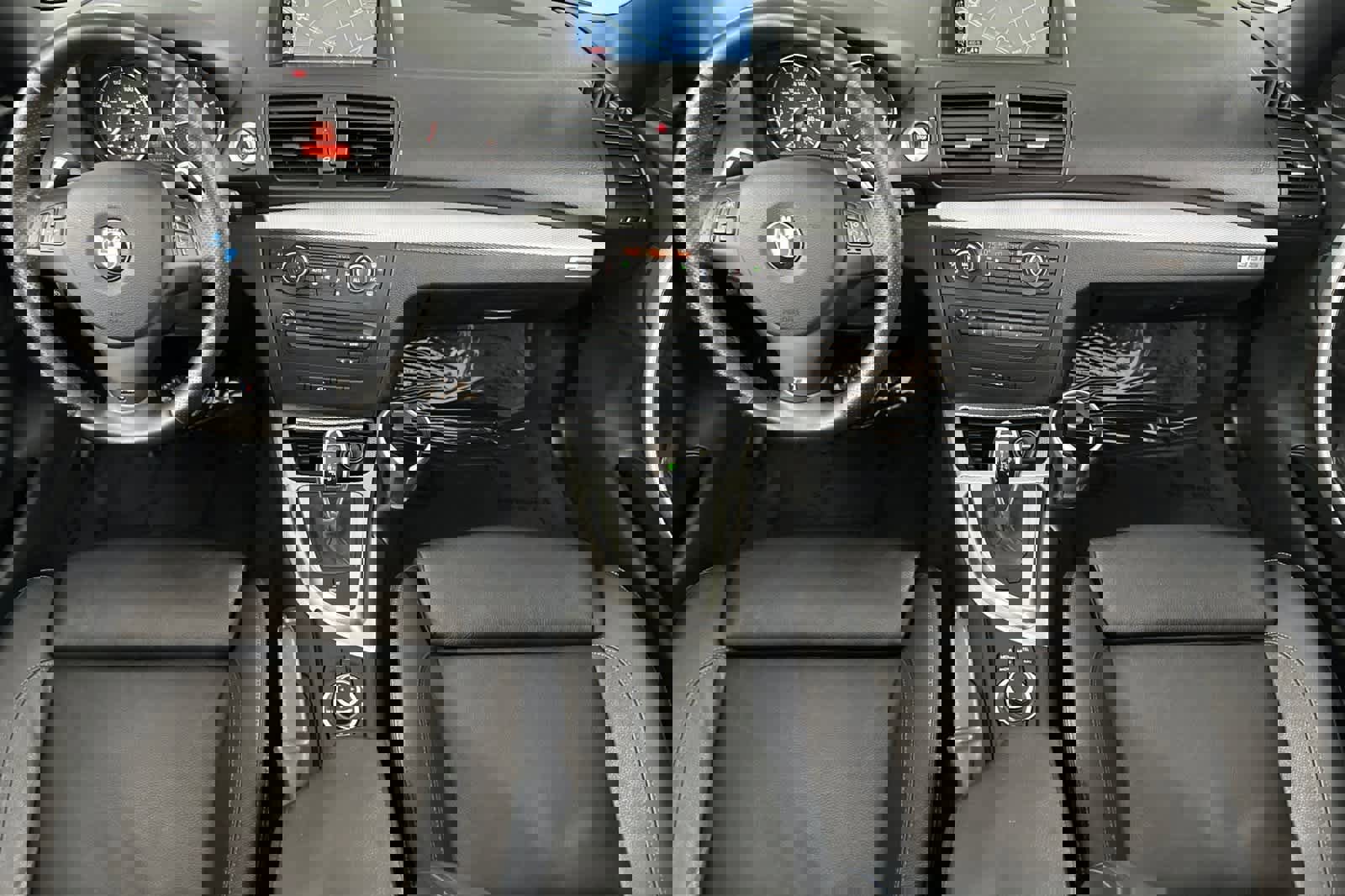 Used 2013 BMW 135is Convertible image 3