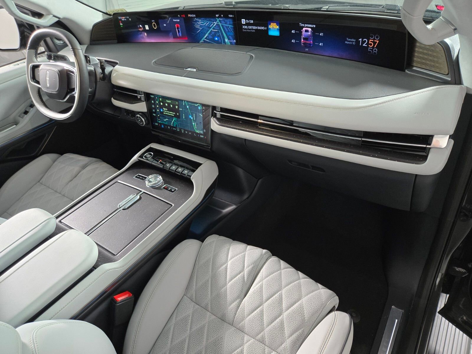 New 2026 Lincoln Navigator Black Label image 21