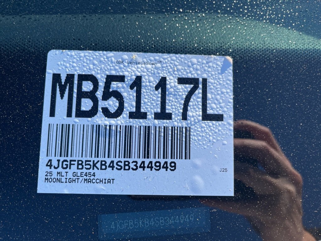 Certified 2025 Mercedes-Benz GLE 450 4MATIC image 12