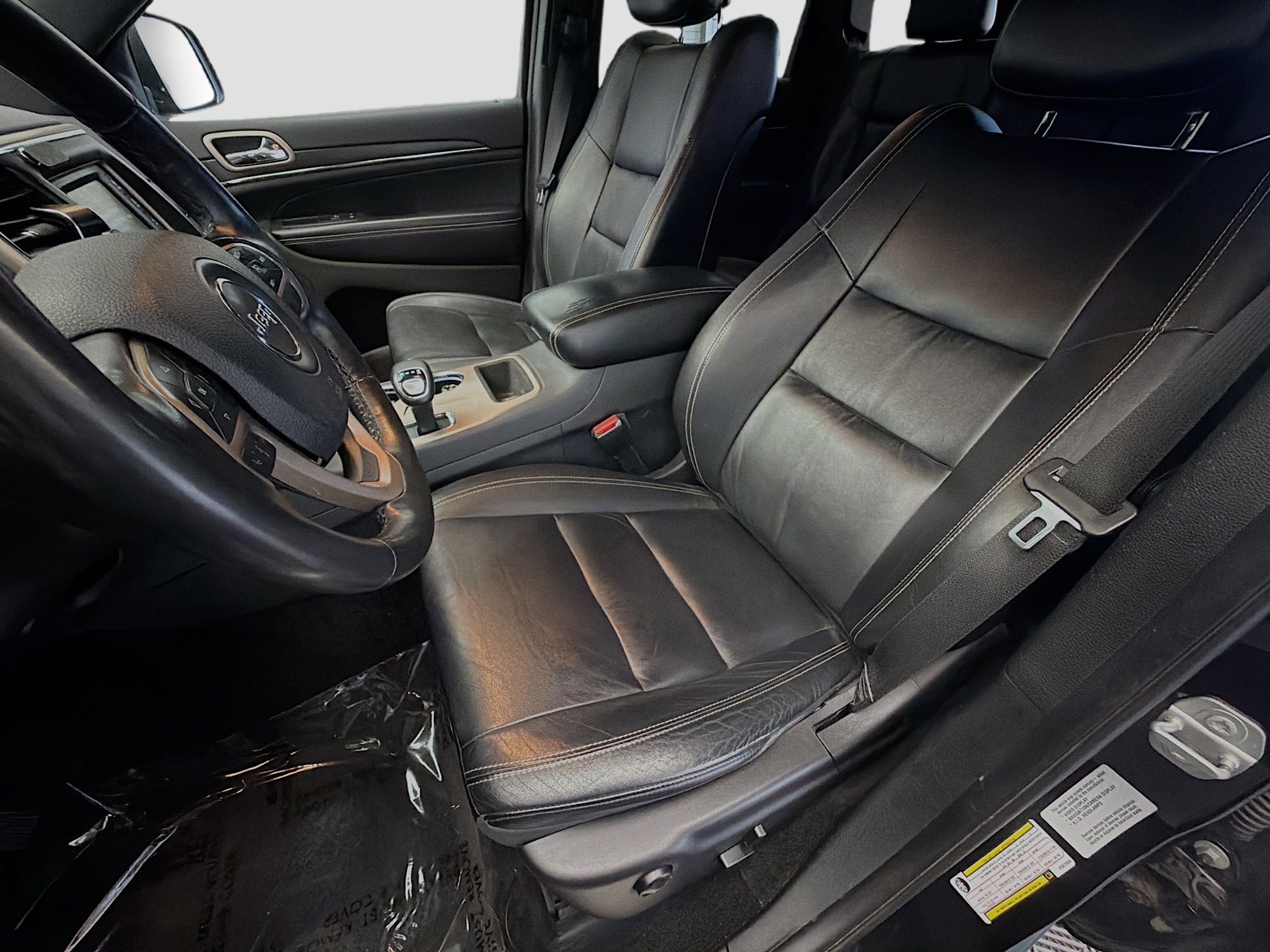 Used 2015 Jeep Grand Cherokee Limited image 11