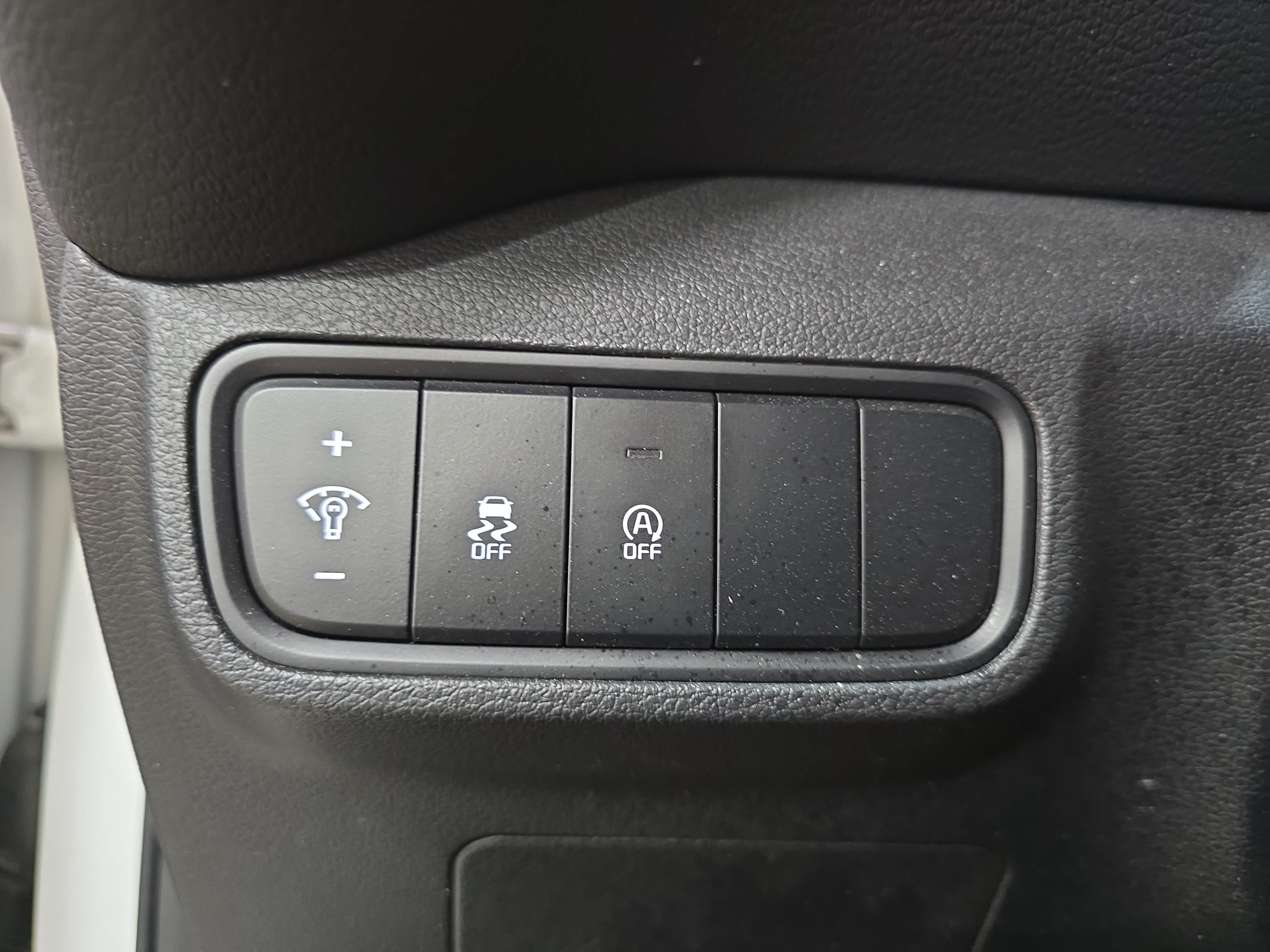 Used 2023 Kia Soul LX w/ LX Technology Package FWD image 23