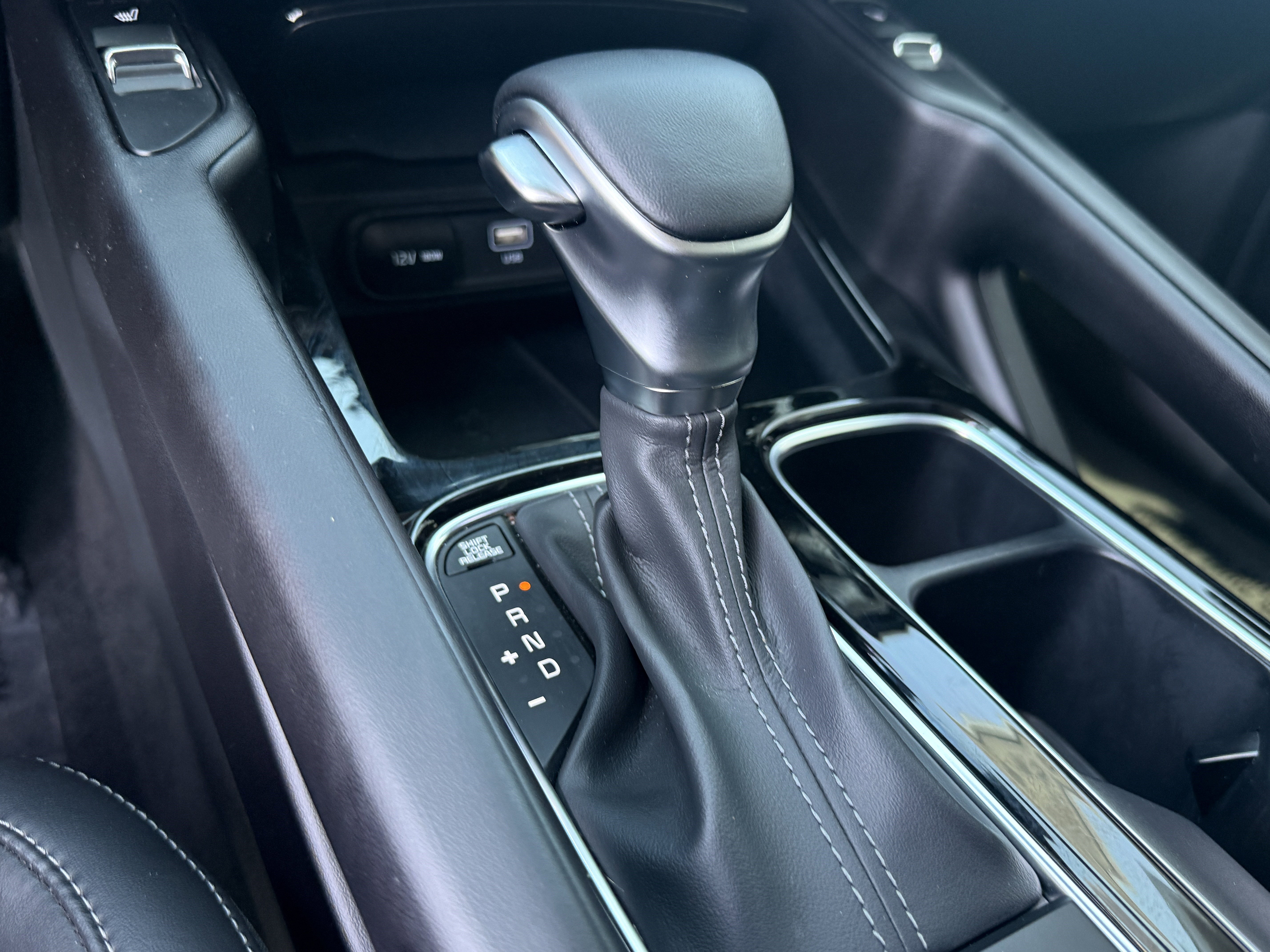 Used 2025 Kia Telluride S image 24