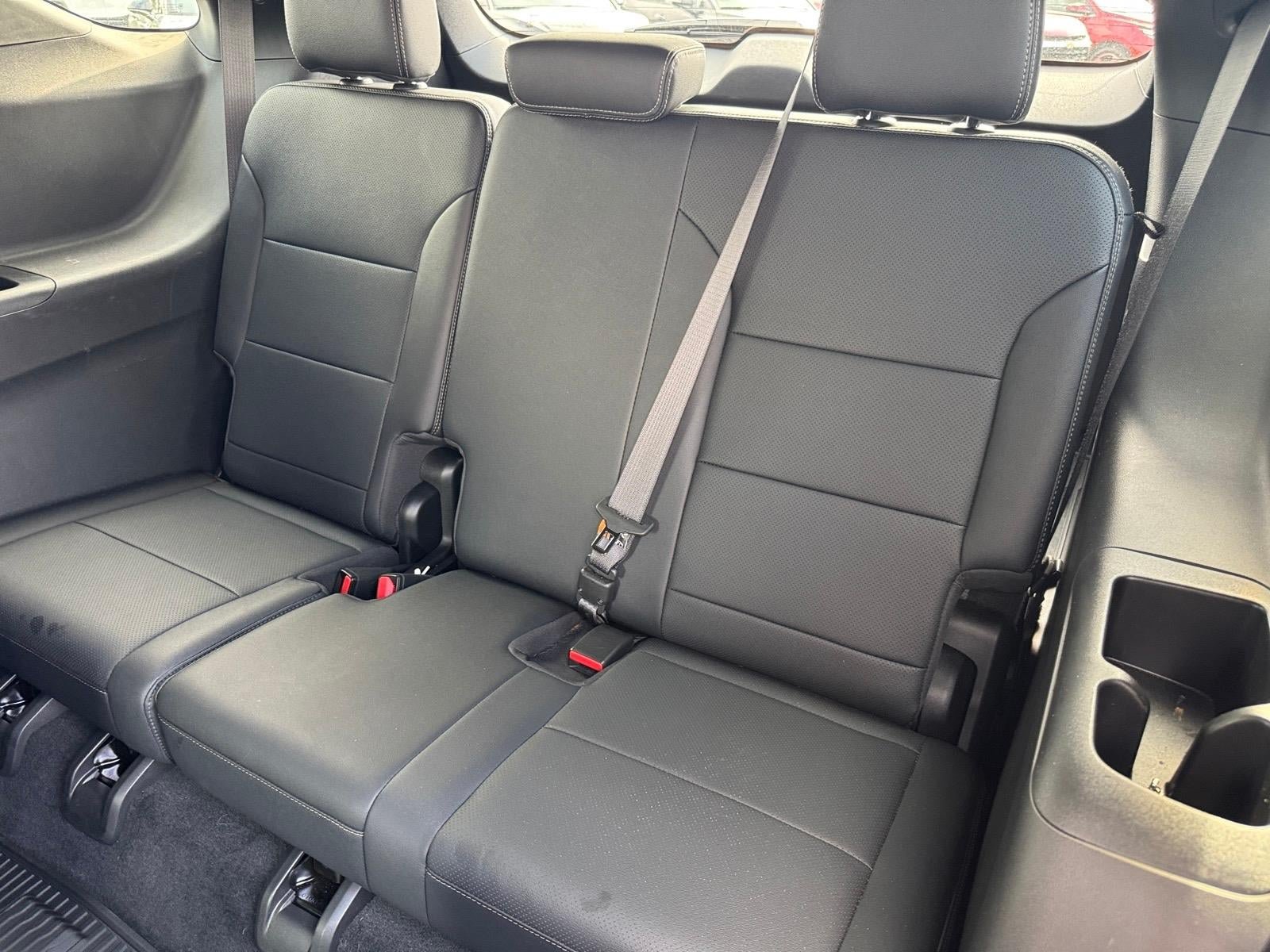 Used 2026 Chevrolet Traverse High Country w/ LPO, Floor Liner Package AWD/4WD image 7