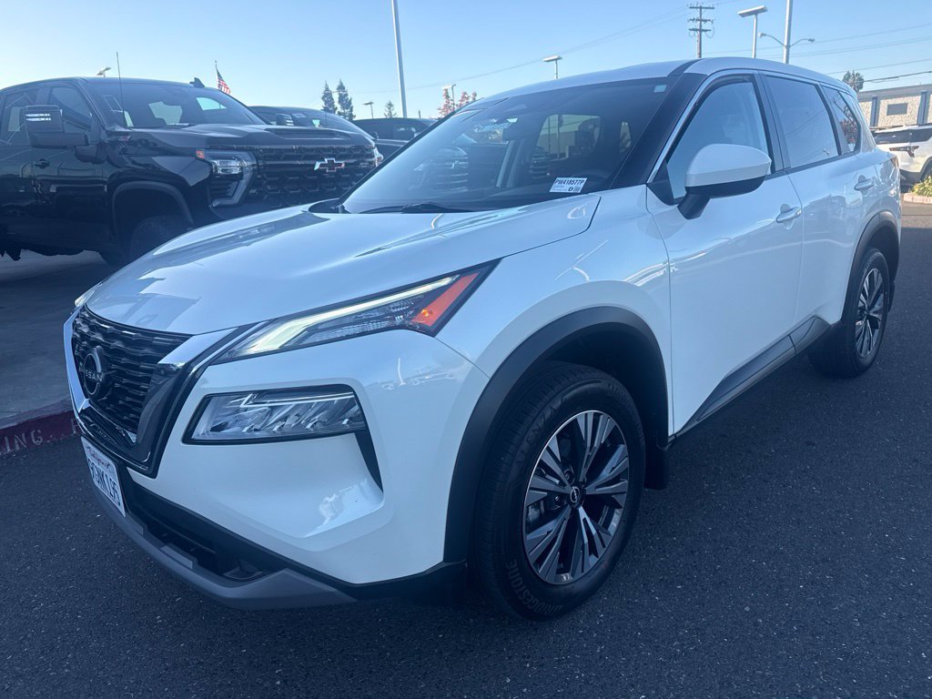 Used 2023 Nissan Rogue SV