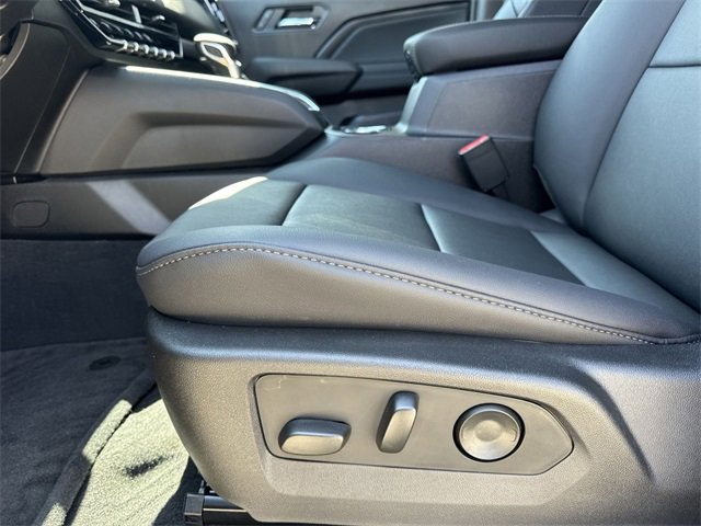New 2026 GMC Canyon Elevation w/ Convenience Package image 12