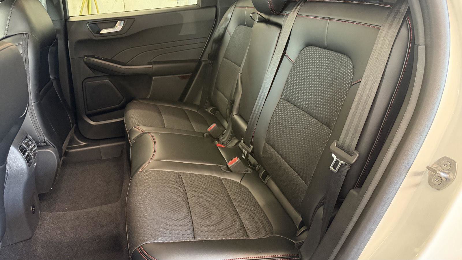 New 2026 Ford Escape ST-Line Select w/ Tech Pack #1 image 18