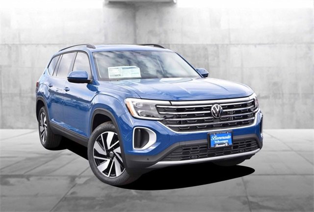New 2026 Volkswagen Atlas SE image 2