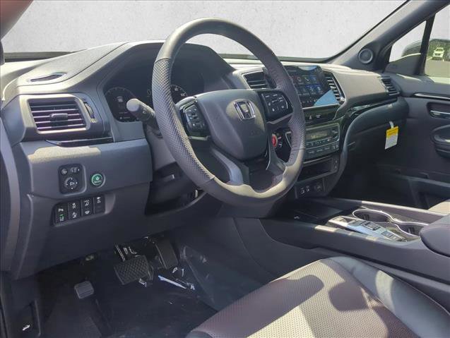 New 2026 Honda Ridgeline Black Edition video 3