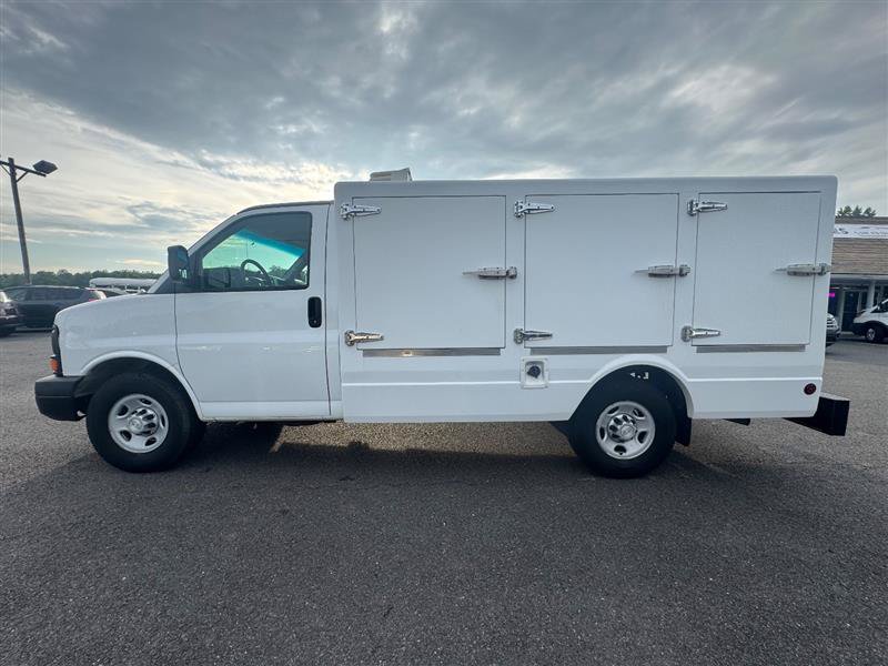 Used 2014 Chevrolet Express 3500 RWD image 10