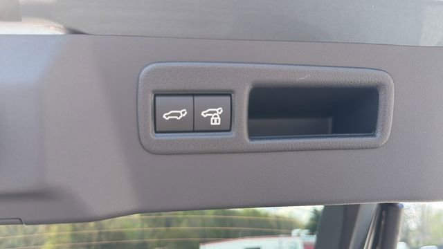 New 2026 Toyota C-HR AWD/4WD image 27