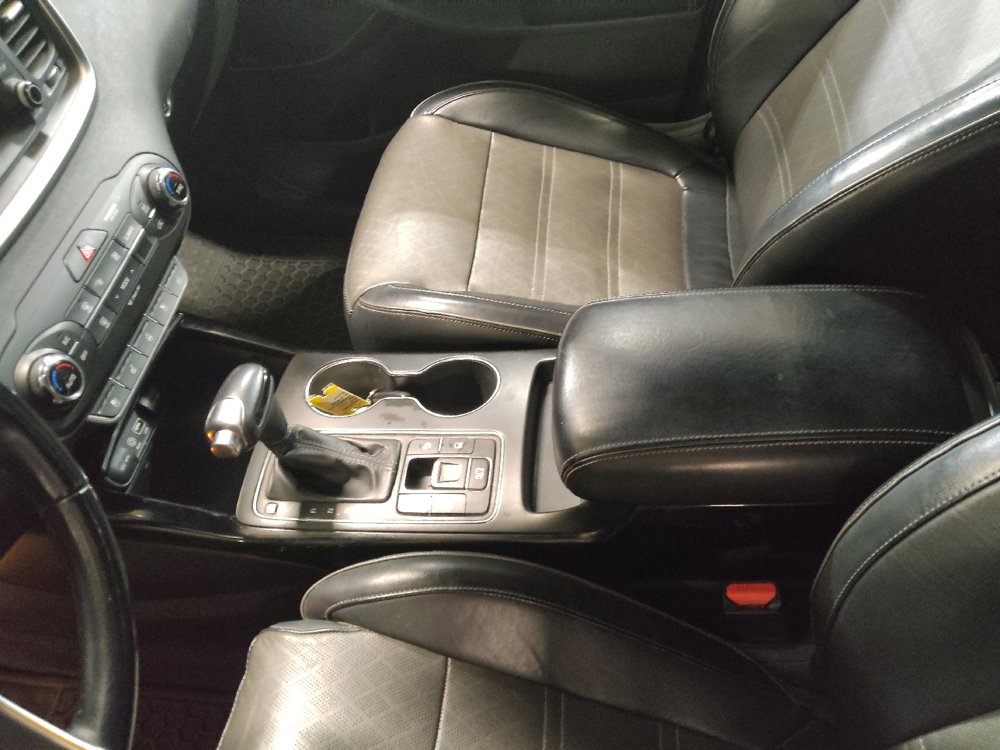 Used 2016 Kia Sorento SX w/ SXL Technology Package image 26