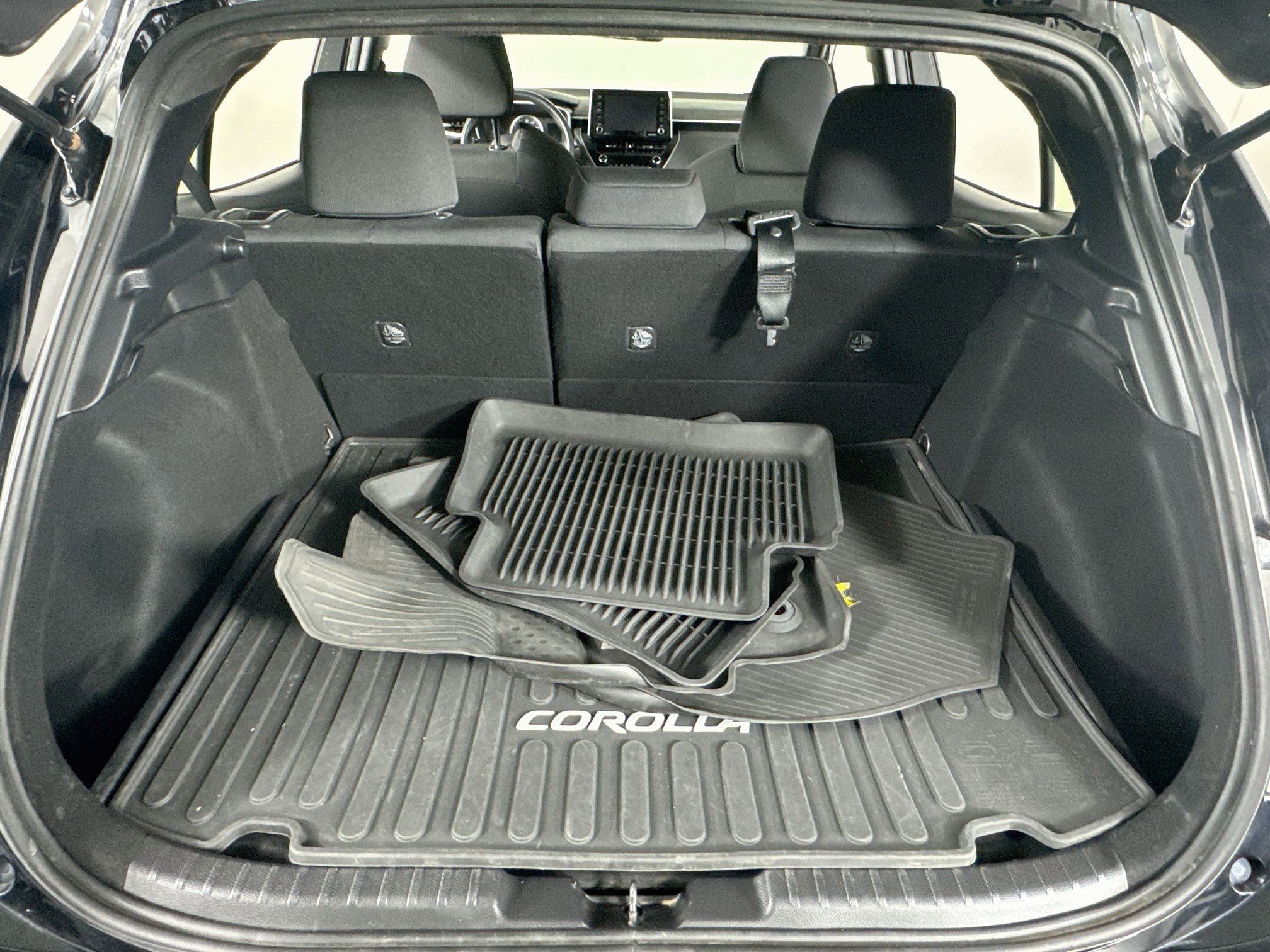 Certified 2022 Toyota Corolla SE FWD image 19