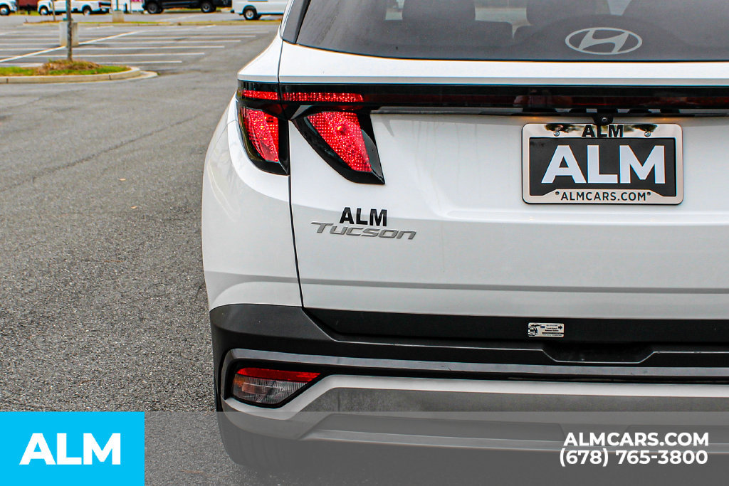 Used 2025 Hyundai Tucson SEL FWD image 12