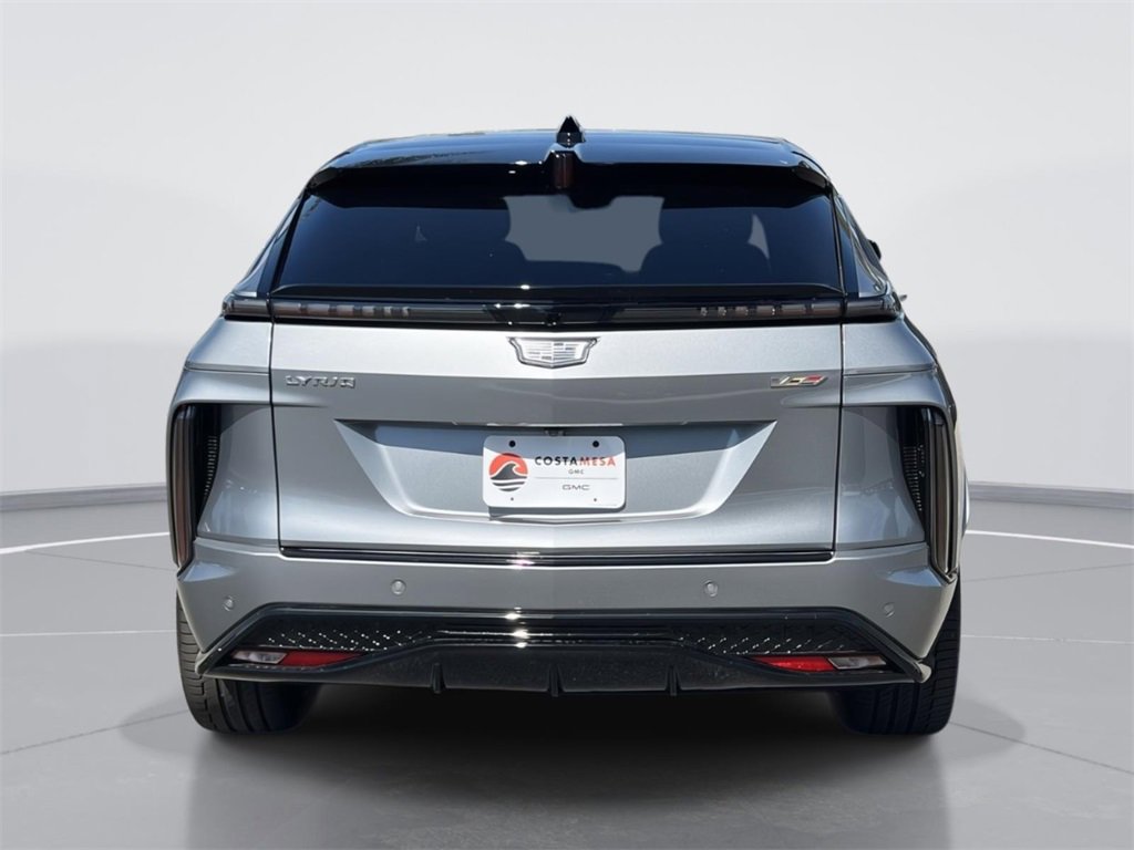 New 2026 Cadillac Lyriq V image 5